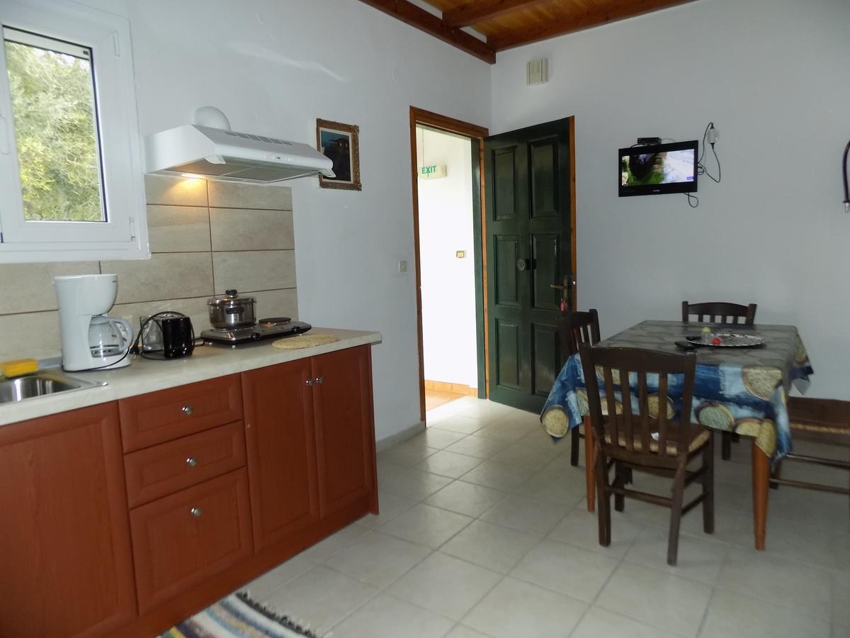Villa Elli Panoramic View Ipsos Luaran gambar